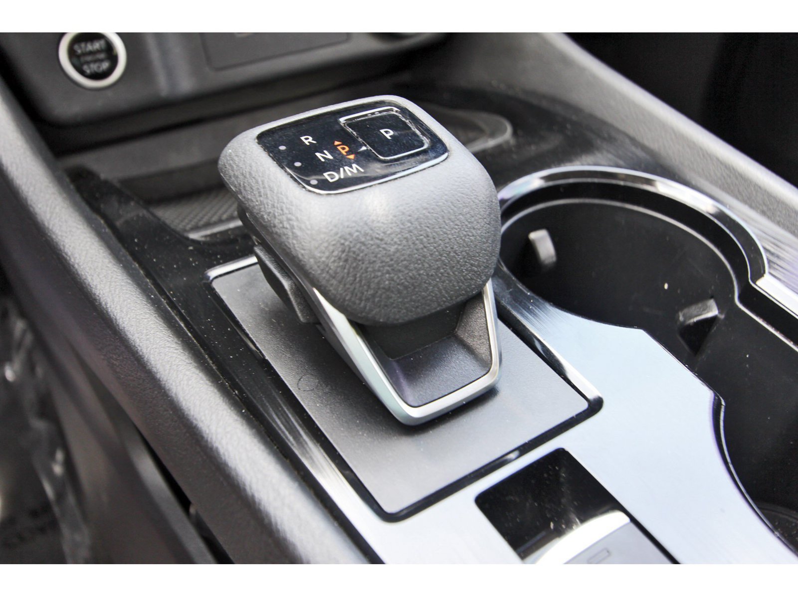 Used 2023 Nissan Rogue SV w/ SV Premium B Package FWD image 27