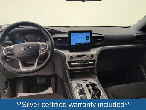 Used 2022 Ford Explorer XLT image 8