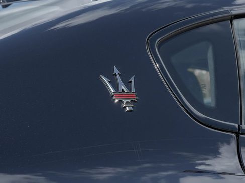 Used 2022 Maserati Quattroporte Trofeo RWD image 54