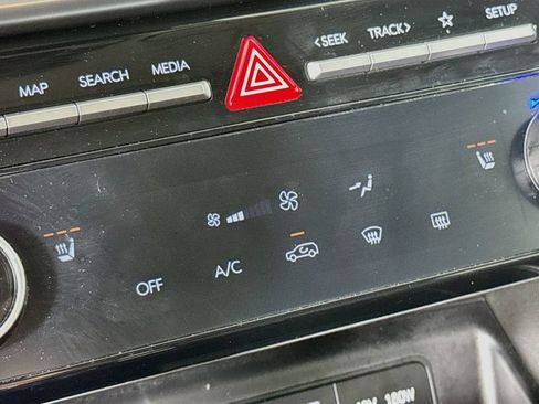 Certified 2025 Hyundai Tucson SEL FWD image 21