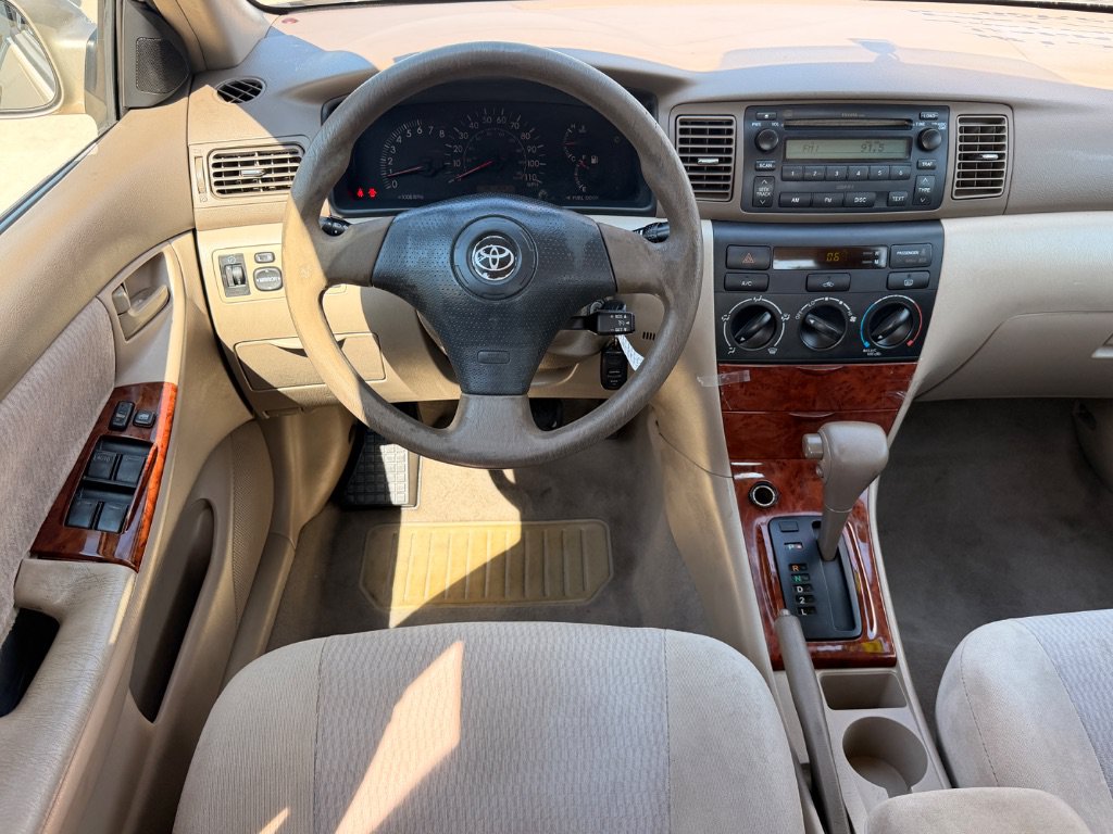 Used 2006 Toyota Corolla LE FWD image 4