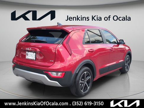 New 2026 Kia Niro LX FWD image 4