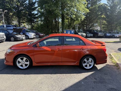 Used 2013 Toyota Corolla S Special Edition FWD image 4
