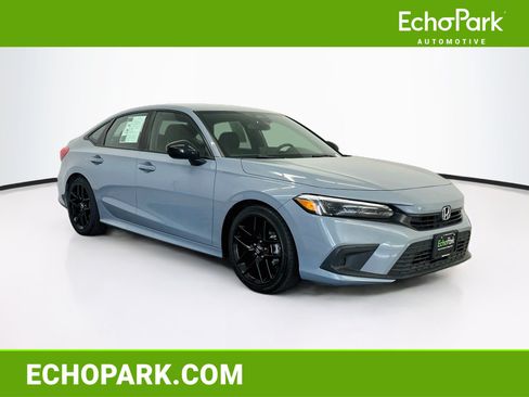 Used 2024 Honda Civic Sport image 1