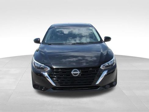 Used 2024 Nissan Sentra SV FWD image 7