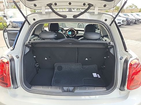 Used 2024 MINI Cooper 2-Door Hardtop image 20