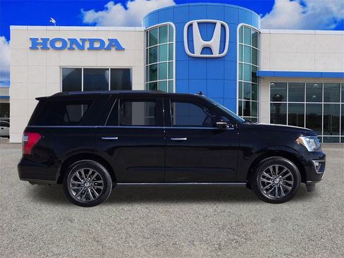 Used 2021 Ford Expedition Limited image 2