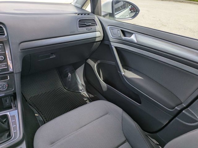 Used 2019 Volkswagen Golf S FWD image 16