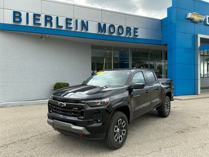 Used 2023 Chevrolet Colorado Z71 w/ Z71 Convenience Package 2
