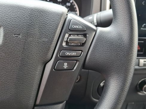 Certified 2025 Nissan Frontier SV AWD/4WD image 23