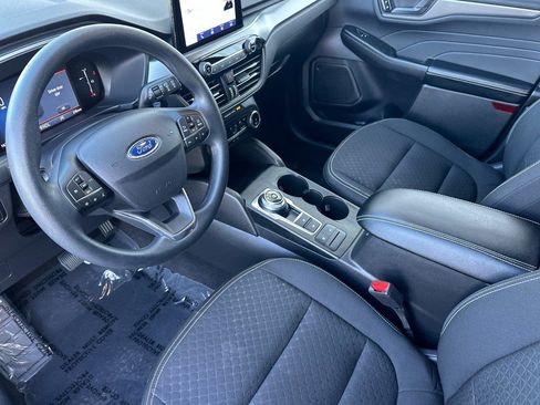 Used 2025 Ford Escape Active image 9