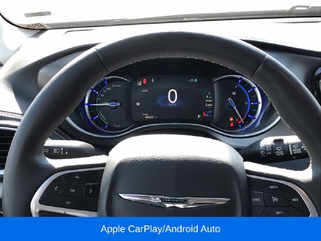 Used 2024 Chrysler Pacifica Limited FWD image 9
