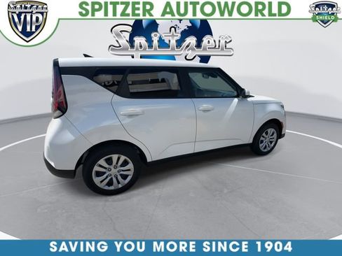 Certified 2023 Kia Soul LX FWD image 9