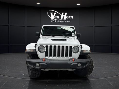 Used 2021 Jeep Gladiator Mojave w/ Trailer Tow Package AWD/4WD image 8