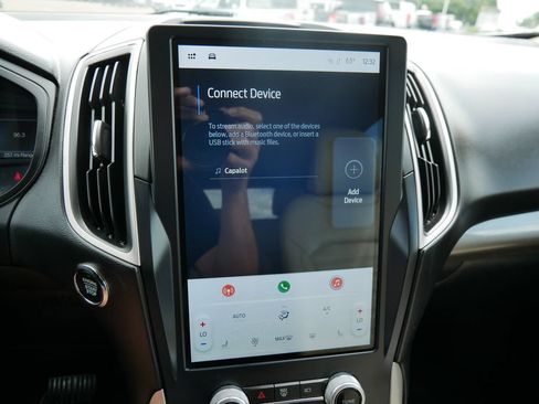 Used 2023 Ford Edge SEL AWD/4WD image 21