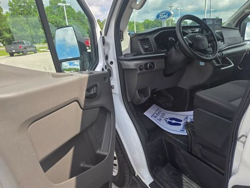 Used 2024 Ford Transit 350 XL RWD image 6