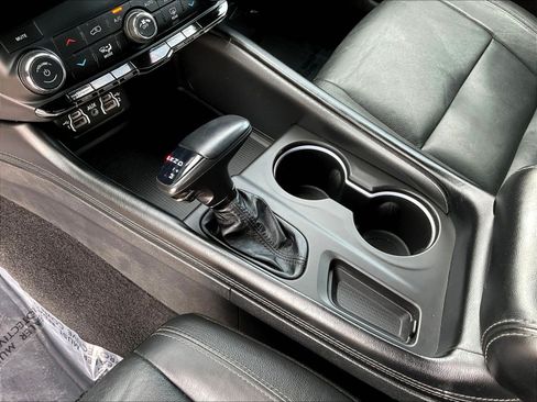 Used 2021 Dodge Durango GT RWD image 17