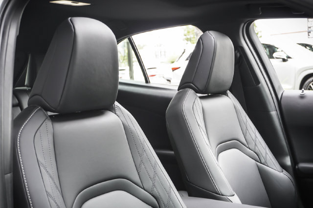 Used 2024 Lexus UX 250h FWD image 24
