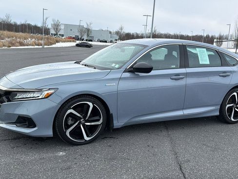 Used 2022 Honda Accord Sport image 12