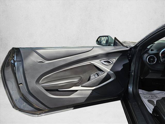 Used 2017 Chevrolet Camaro LT RWD image 12