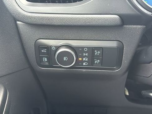 Certified 2024 Ford Escape SE w/ PHEV Premium Package image 16