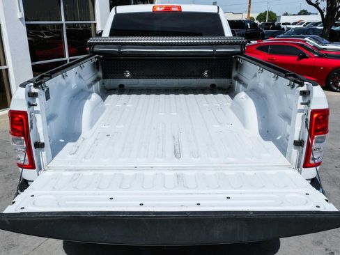 Used 2022 RAM 2500 Big Horn AWD/4WD image 52