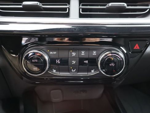 New 2026 Chevrolet Trax RS w/ Driver Confidence Package FWD image 20