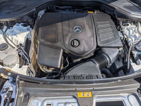Used 2023 Mercedes-Benz GLC 300 4MATIC w/ Exclusive Trim Package image 42