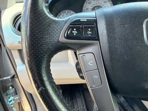 Used 2012 Honda Pilot Touring image 23