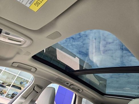 Used 2025 Volvo XC60 T8 Plus w/ Protection Package Premier image 23