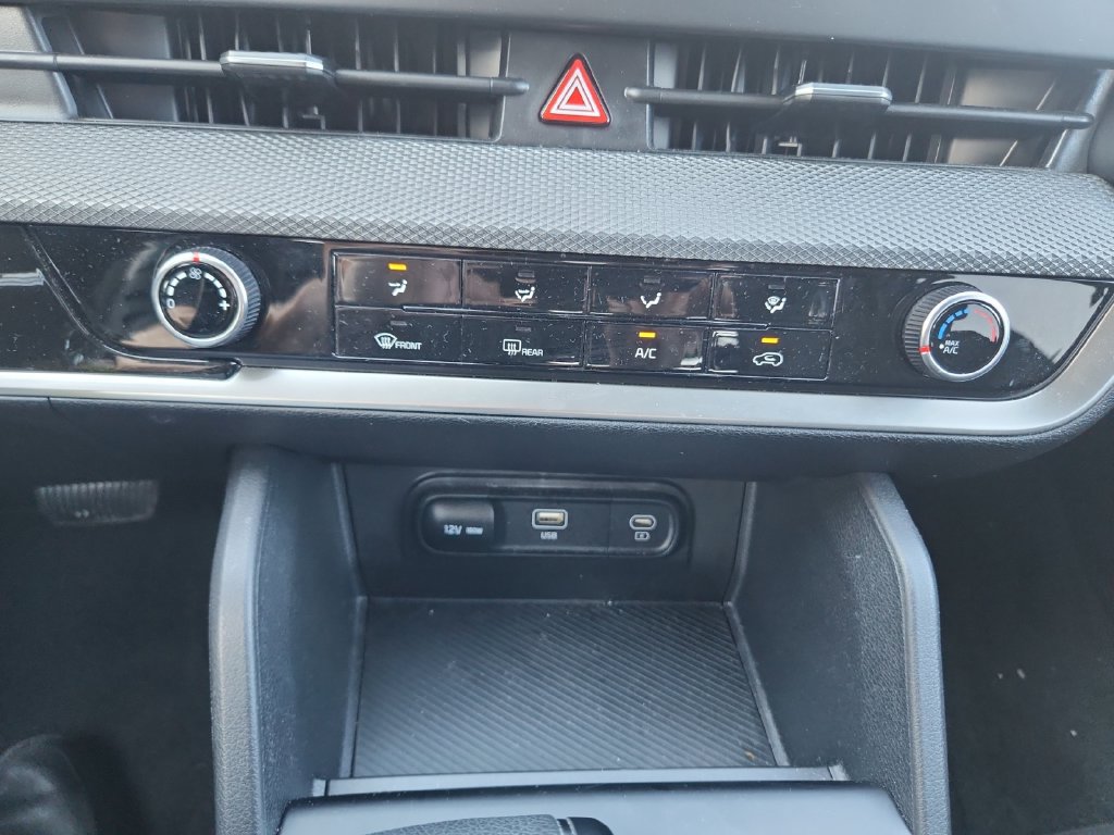 Certified 2023 Kia Sportage LX AWD/4WD image 22