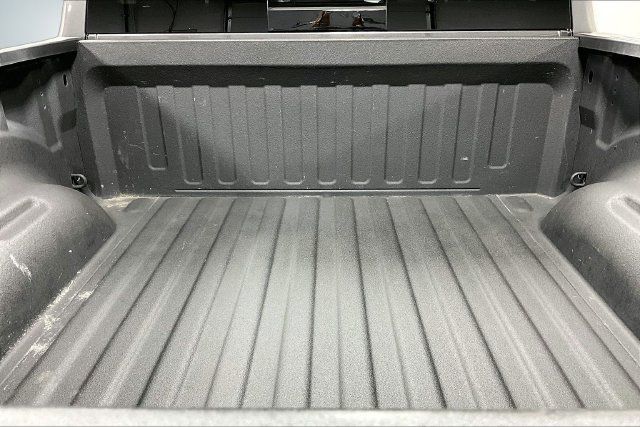 Used 2020 RAM 1500 Sport w/ Level 2 Equipment Goup w/2_L AWD/4WD image 9