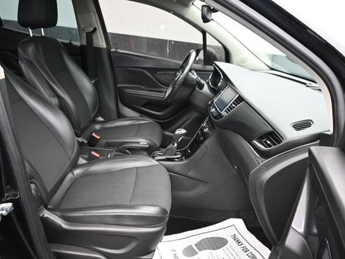Used 2019 Buick Encore Preferred AWD/4WD image 8