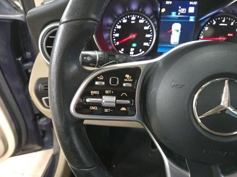 Used 2022 Mercedes-Benz GLC 300 4MATIC image 8