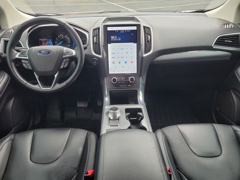 Used 2021 Ford Edge Titanium w/ Equipment Group 301A AWD/4WD image 12