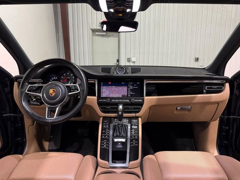 Used 2019 Porsche Macan S image 17