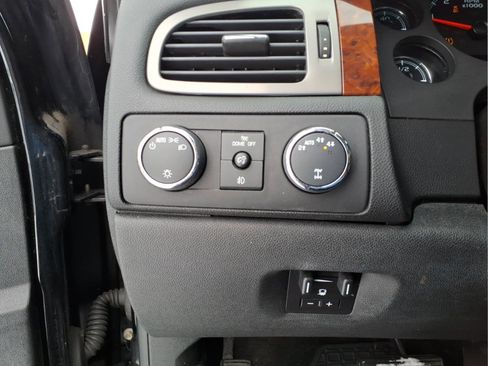 Used 2013 GMC Yukon SLT image 13