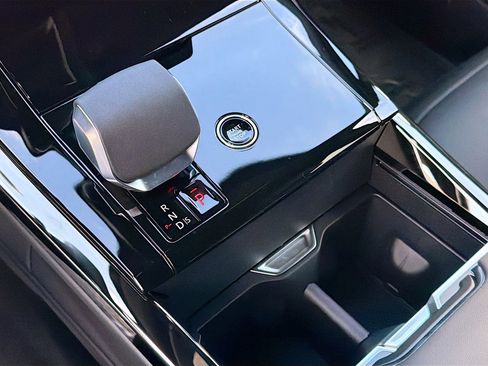 New 2026 Land Rover Range Rover Sport SE image 29