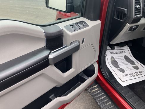 Used 2016 Ford F150 XLT w/ Trailer Tow Package image 13