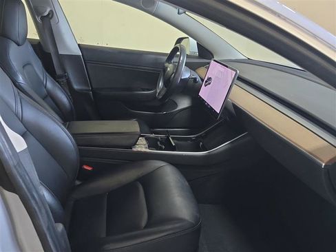 Used 2018 Tesla Model 3 Long Range AWD/4WD image 8
