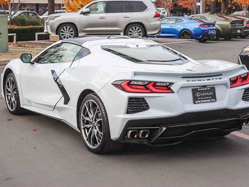 Used 2024 Chevrolet Corvette Stingray Premium Cpe w/ 3LT image 2
