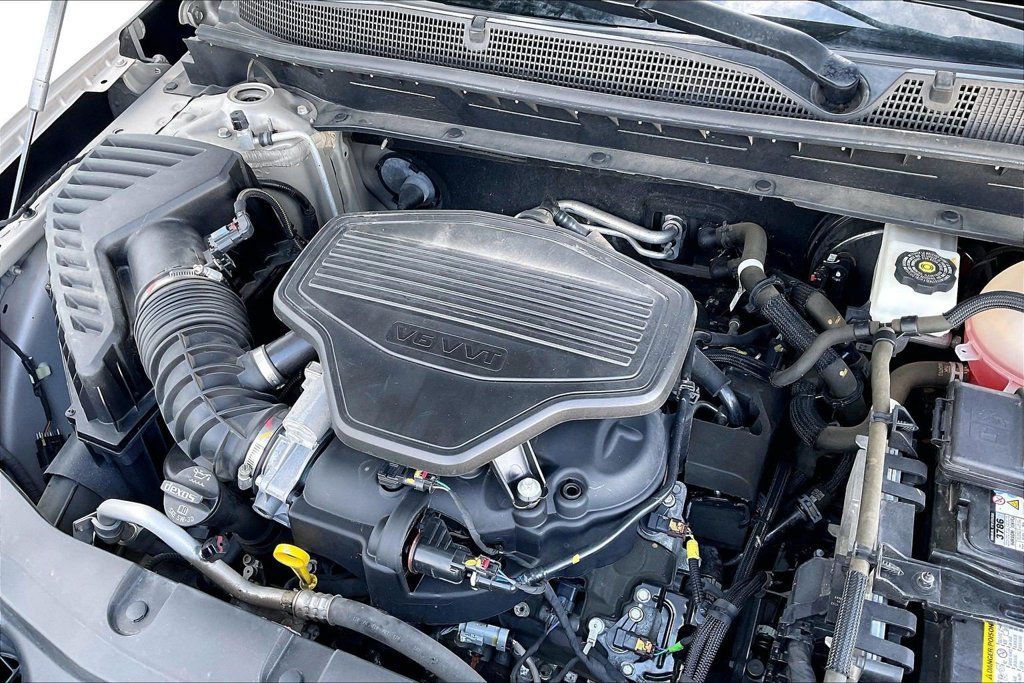 Used 2021 Chevrolet Blazer LT FWD image 30