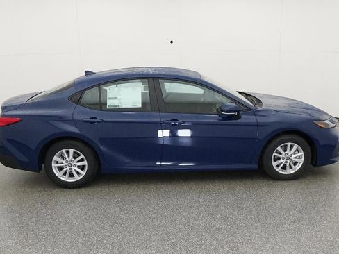 New 2026 Toyota Camry LE image 11