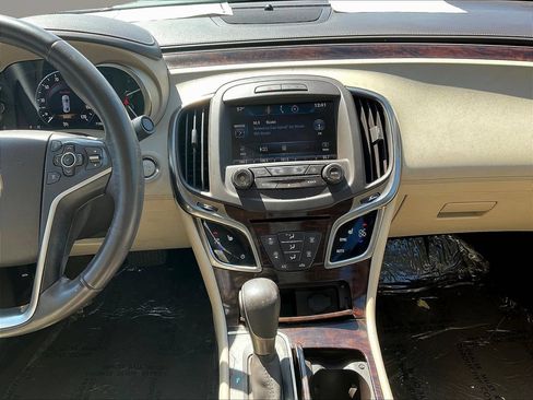 Used 2014 Buick LaCrosse Leather FWD image 9