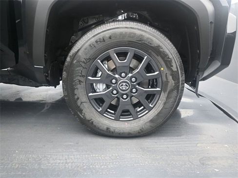 New 2026 Toyota 4Runner SR5 image 16