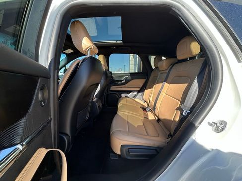 Used 2021 Lincoln Corsair Reserve w/ Equipment Group 201A image 8