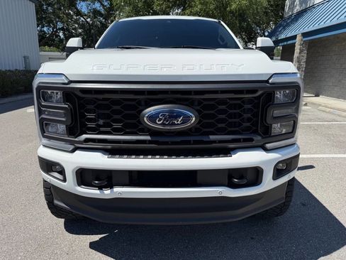 Used 2023 Ford F250 Lariat w/ Lariat Ultimate Package AWD/4WD image 11