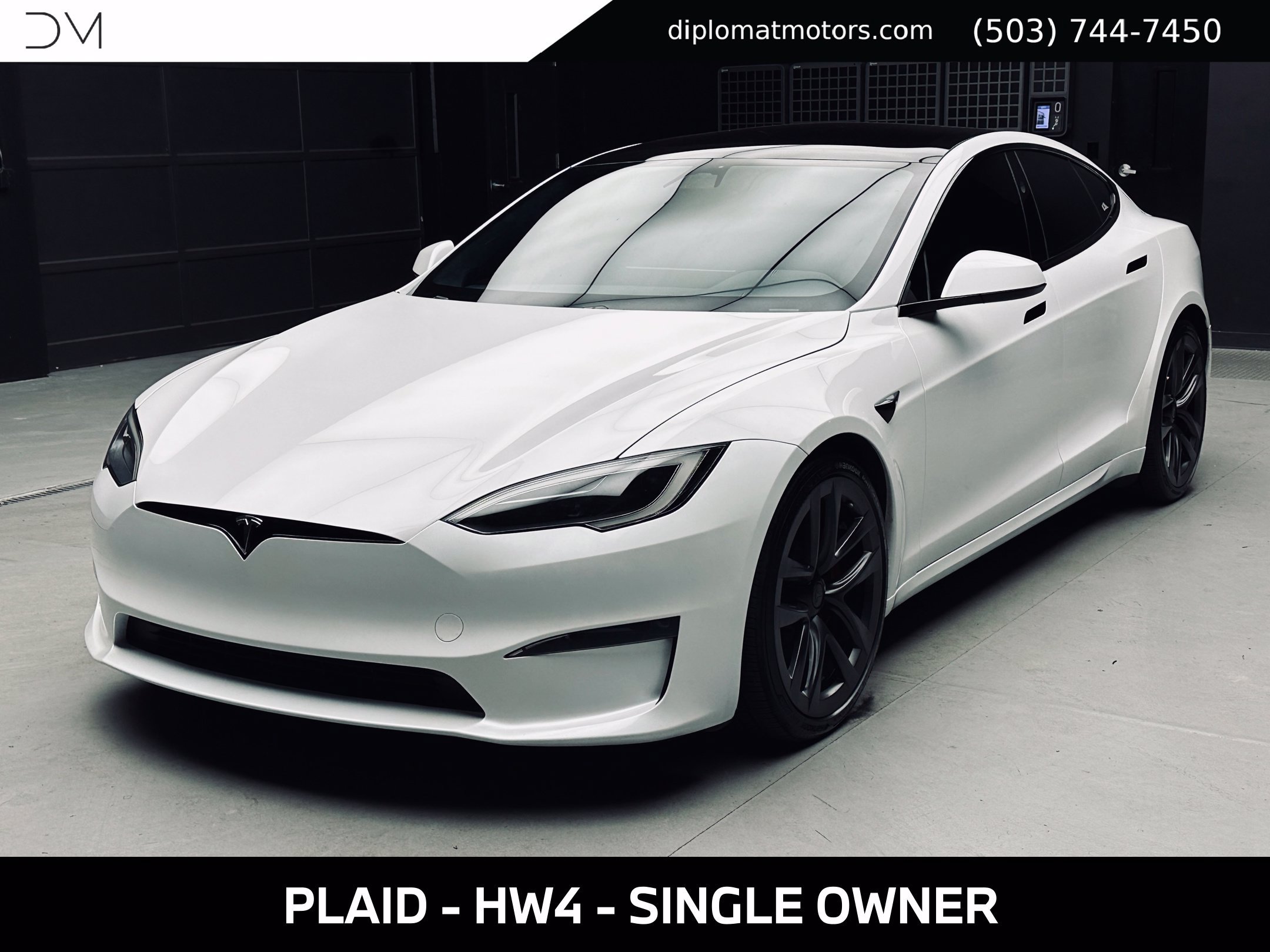 Used 2023 Tesla Model S Plaid AWD/4WD image 1