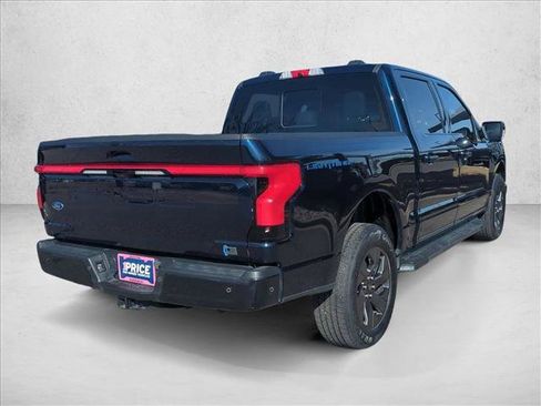 Used 2023 Ford F150 Lightning Lariat w/ Tow Technology Package image 5