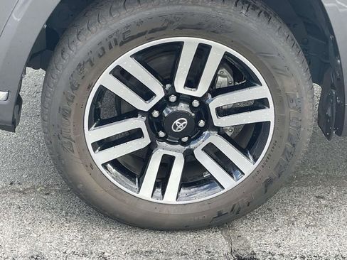 Used 2023 Toyota 4Runner Limited image 25